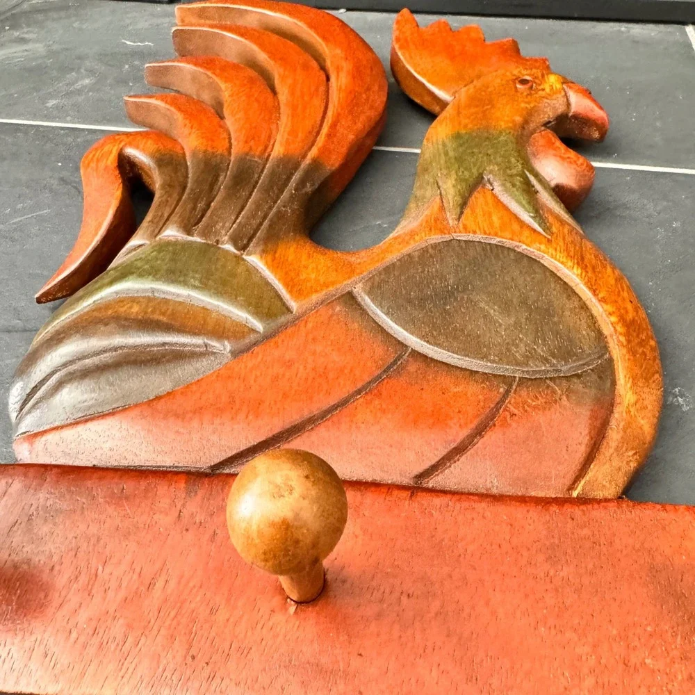 Hand Carved Wooden Rooster Wall‎ Decor Coat Rack, Rustic Farmhouse Decor